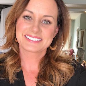 Meet your Posher, Holly